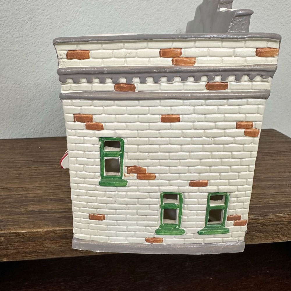Department 56 Original Snow Village Market -no box - Picture 2 of 6